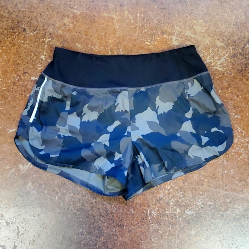 Athleta Run With It shorts